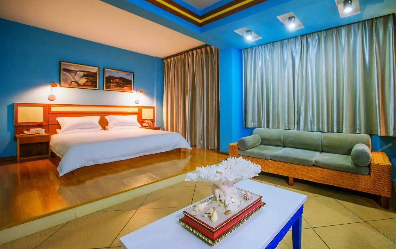 Sanya Tropical Coast Hotel 0*,